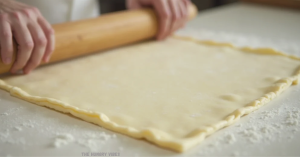 Creating the jalousie pattern for cheese jalousie